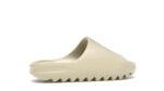 adidas-yeezy-slide-bonetk3kn.jpg