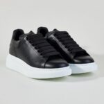 alexander-mcqueen-oversized-black-white-soleklc7j.jpg